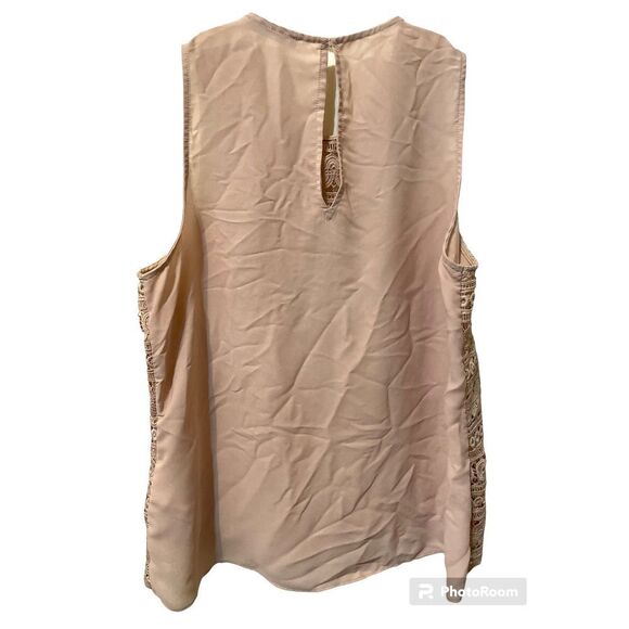 H&M Lace Sleeveless dusty blush lined blouse with pleated ribbon details - Picture 3 of 5